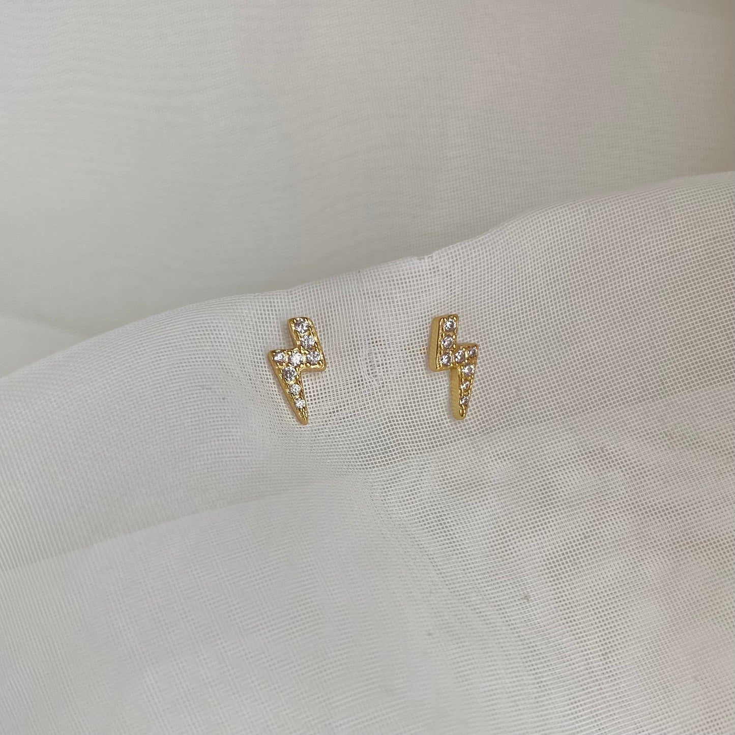 Studs de Rayito Pave