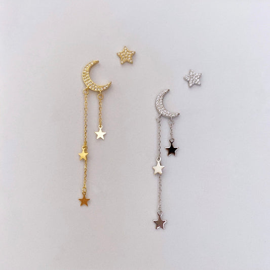 Studs Asimetricos Luna y Estrellas Colgantes